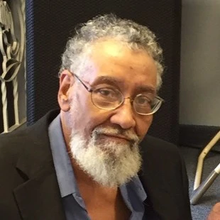 Earle Benson Russell