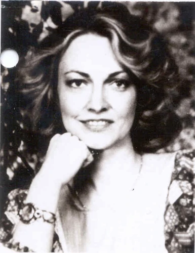 Kathleen Henson and her 17-month-old son Royce Henson